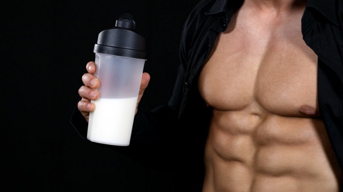 Trước và sau khi tập Gym có nên uống sữa và uống loại nào?