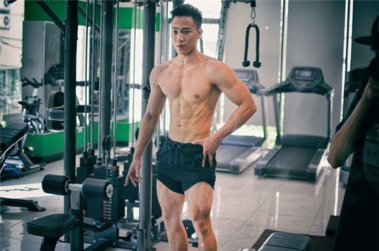 9X tập gym giúp tăng 18 kg và 5 cm chiều cao